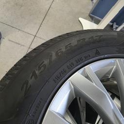  - banden VW TIQUAN 215-65-R17 99H (3)