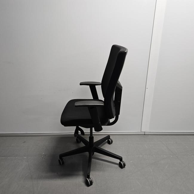  - 2026-01-03 09.00.13