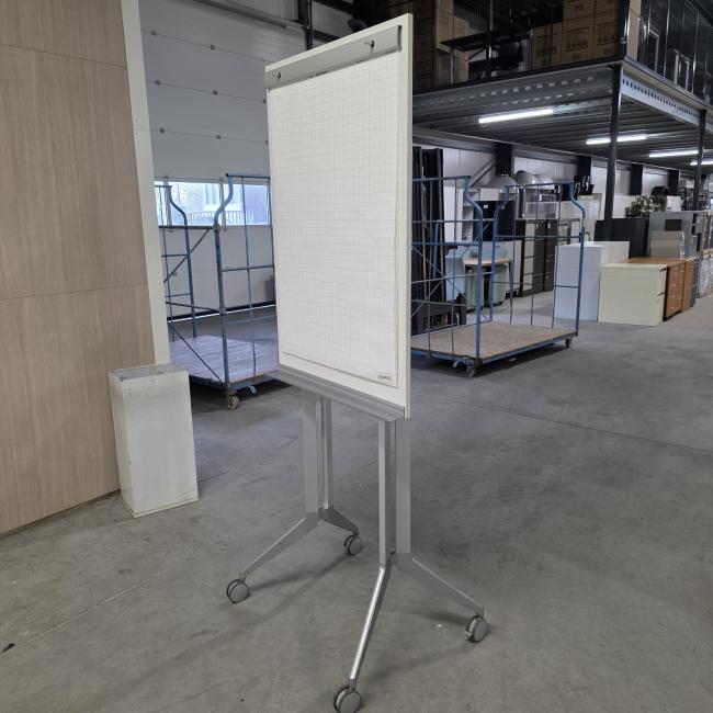  - verrijdbaar whitebord 110x70 cm ihv 185-200 cm (7)