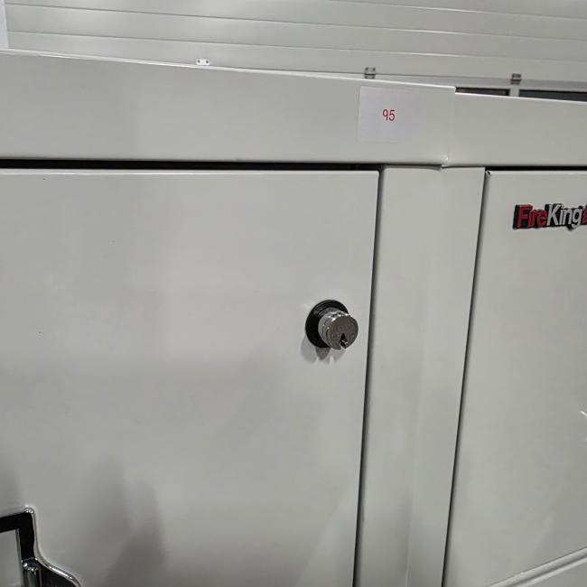  - 2X FIREKING BRANDWERENDE LADENKAST AFM 134X53X80 HXBXD BINNENMAAT LADE 25X39X66 HXBXD   (12)