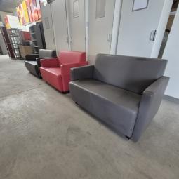  - 3X KLEINE KUNSTLEDEREN BANK  120 BR, 75D, 52 ZD, 44 ZH, 82 H 46 RH   (2)