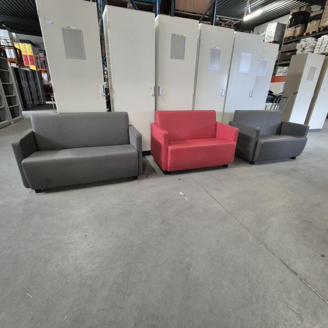  - 3X KLEINE KUNSTLEDEREN BANK  120 BR, 75D, 52 ZD, 44 ZH, 82 H 46 RH   (3)