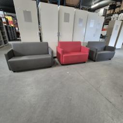  - 3X KLEINE KUNSTLEDEREN BANK  120 BR, 75D, 52 ZD, 44 ZH, 82 H 46 RH   (3)