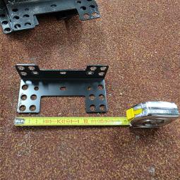  - partij metalen hoekprofielen hoeklijn  135x60x40 mm  dikte 2 mm (2)