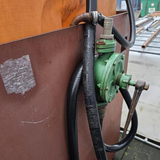  - afm 175x100x75 cm   120x120x80 lekbak  (3)