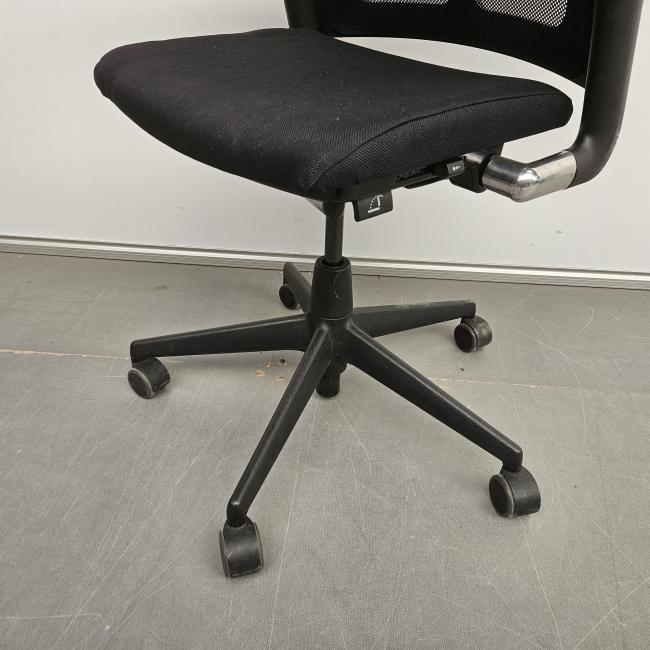  - 2026-02-04 12.04.34