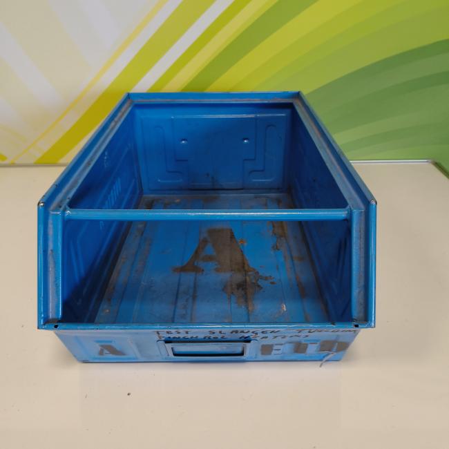  - grote stapelbox industieel (2)