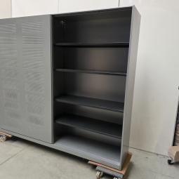  - grote  AHREND akoestische metalen kast 240x195x45 cm hxbxd  (6)