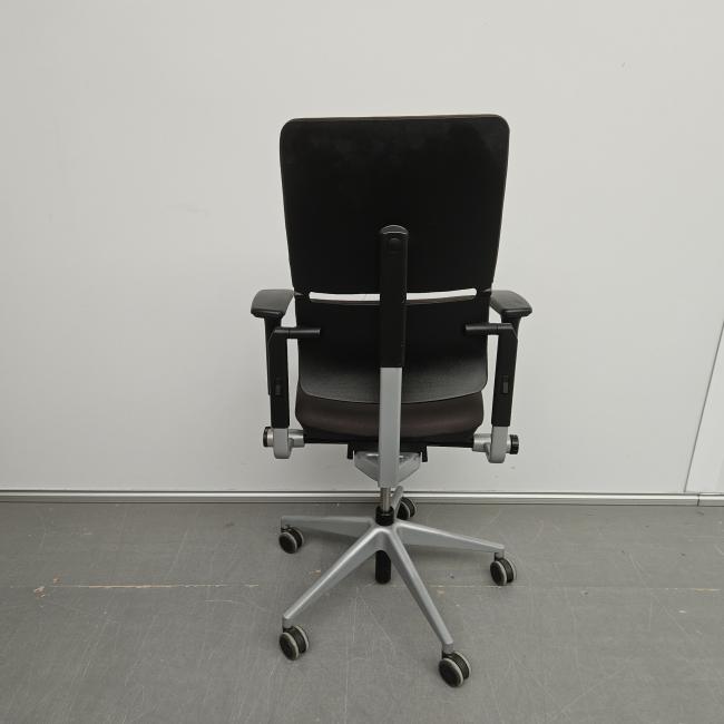  - 2026-02-04 12.03.13