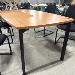  - 1x tafel en 4x stoelen kan als set of los verkocht worden (3)