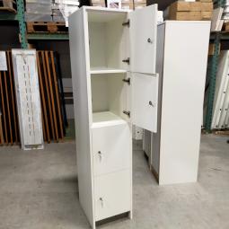  - 3x 115,- pst ex. witte houten 4-deurs lockers met nieuwe sloten eurolocks in zeer nette staat (13)