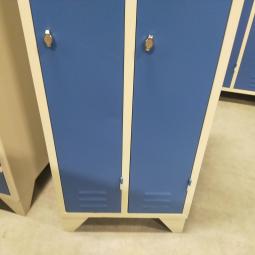  - 4x 125,- pst ex. 2-deurs grijs blauw retro vintage industriele stalen lockerkasten 180x60x50 cm (15)