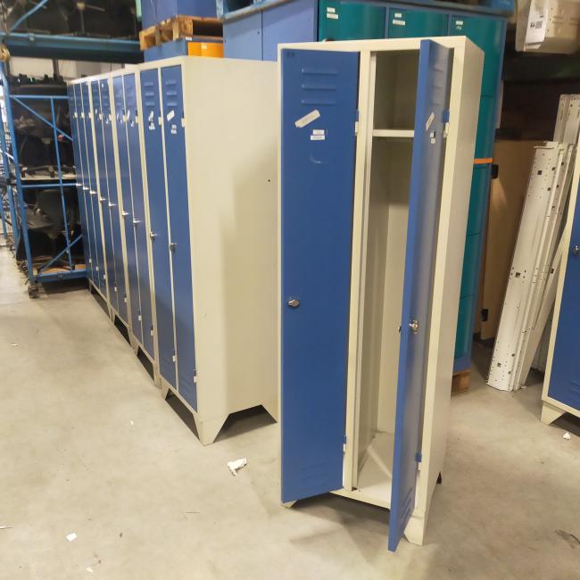  - 4x 125,- pst ex. 2-deurs grijs blauw retro vintage industriele stalen lockerkasten 180x60x50 cm (19)