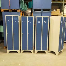  - 4x 125,- pst ex. 2-deurs grijs blauw retro vintage industriele stalen lockerkasten 180x60x50 cm (1)