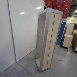  - vitrine afm 52x42x182 bxdxh  binnenmaat 47x41 bxd , hoogte tussen schappen 33 cm  (5)