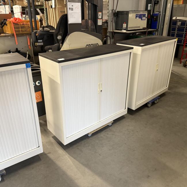  - 3x wit met nieuw flamed oak blad (19)