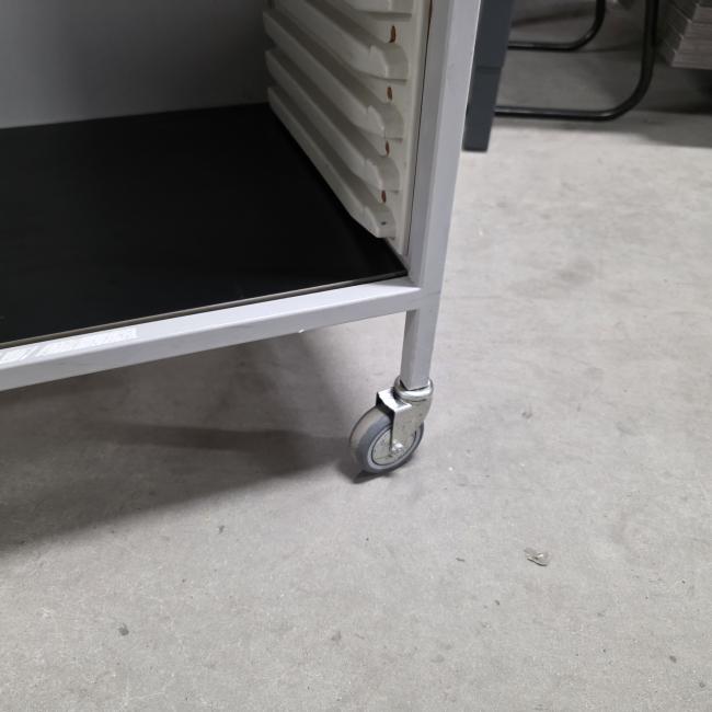 - magazijnwagen afm 65x45x85 cm hoog  (3)