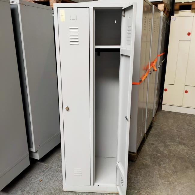  - partij 37x induistriele metalen lockerkasten 2-deursgrijs (15)