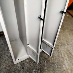  - partij 37x induistriele metalen lockerkasten 2-deursgrijs (18)