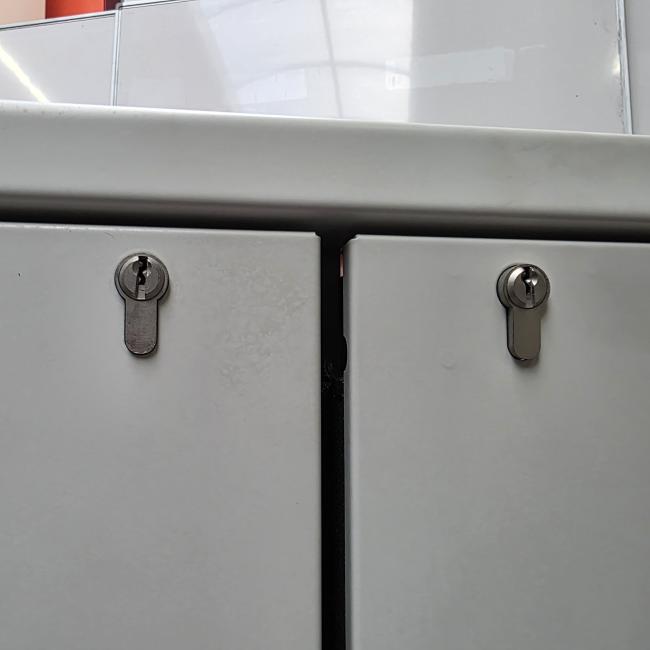  - chemiekast 200x120x62 cm  (11)