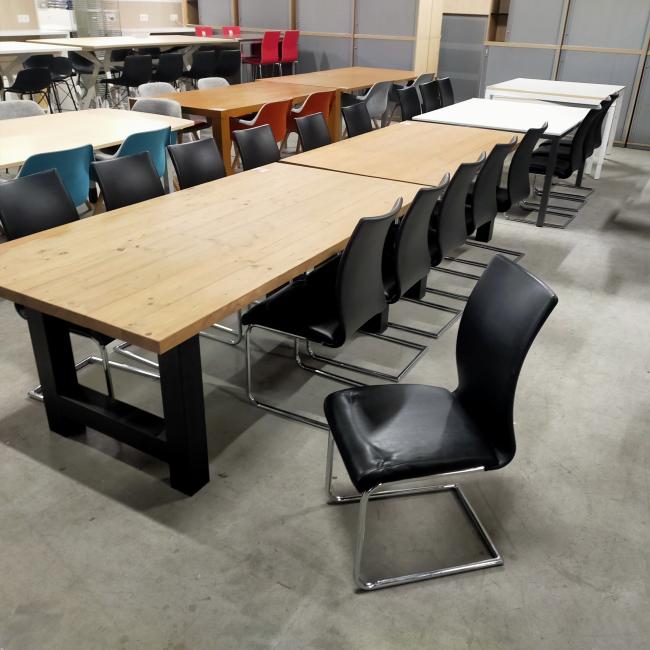  - partij goedkope sledestoelen eetkamerstoelen met zwart kunststleder bekleding (7)