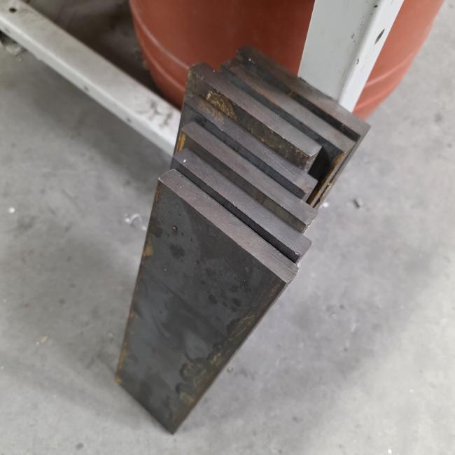  - 7x zware massieve plaat afm 36x10 cm 15 mm  (2)