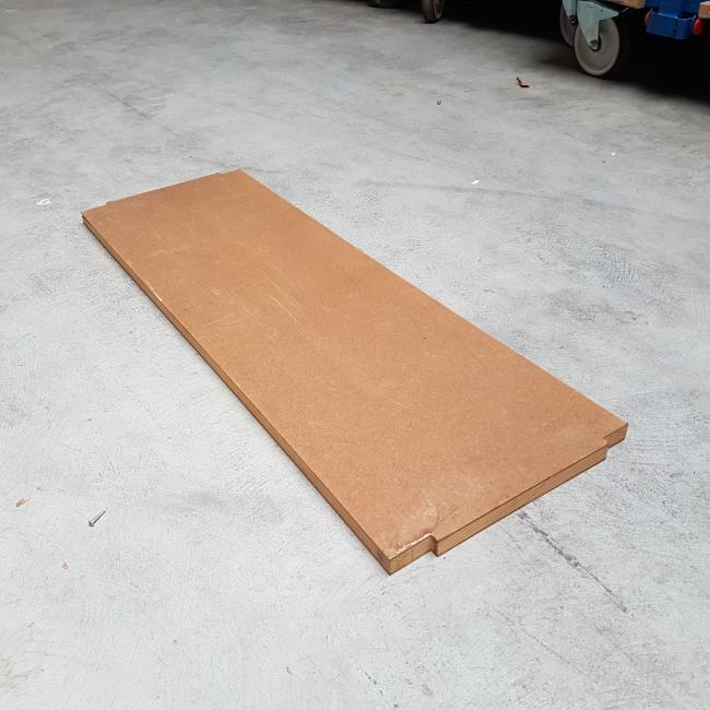  - HOVD-HST010 partij bruynzeel schappen hardboard 117x40 cm per 10x €7,50 per stuk (2)