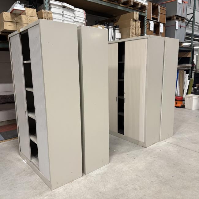  - 4x van blerk werkplaats garage kasten met roldeuren (15)