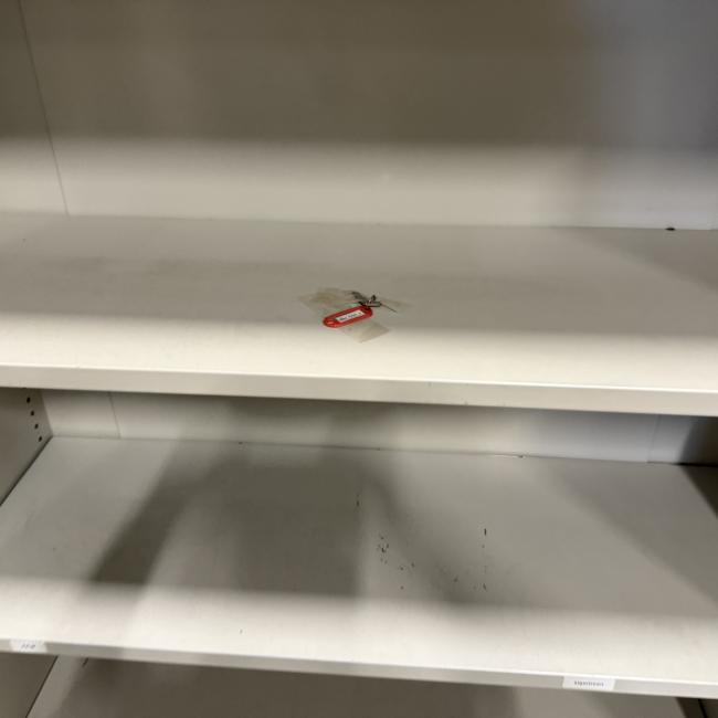  - 4x van blerk werkplaats garage kasten met roldeuren (24)