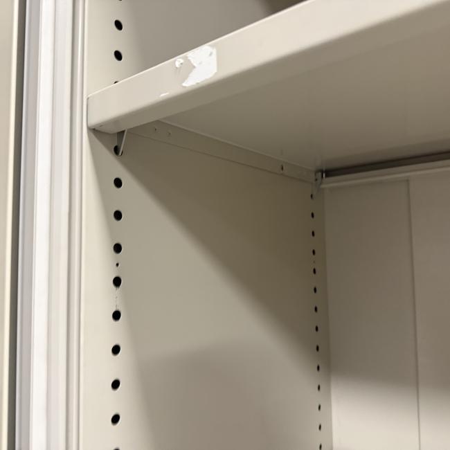  - 4x van blerk werkplaats garage kasten met roldeuren (25)