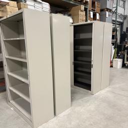  - 4x van blerk werkplaats garage kasten met roldeuren (28)