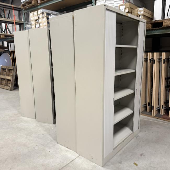  - 4x van blerk werkplaats garage kasten met roldeuren (5)