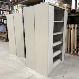  - 4x van blerk werkplaats garage kasten met roldeuren (5)