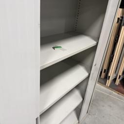  - 4x van blerk werkplaats garage kasten met roldeuren (6)