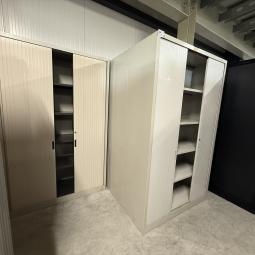  - 4x van blerk werkplaats garage kasten met roldeuren (60)