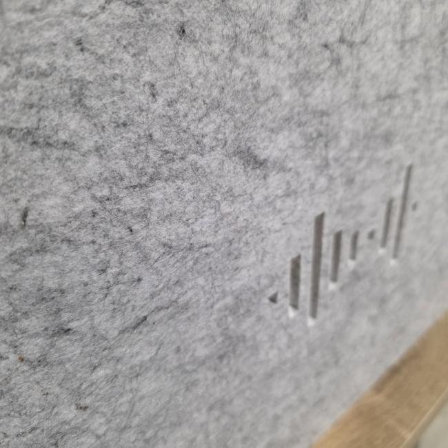  - petvilt akoestisch scherm afm 110x65x60 hoog  (2)