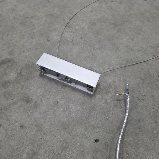  - 2x hanglamp 125x15x5 cm  (5)