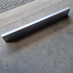  - hang tl lamp voor boven bureau afm 125x15x4,5 cm  75 cm kabel 28 watt (4)