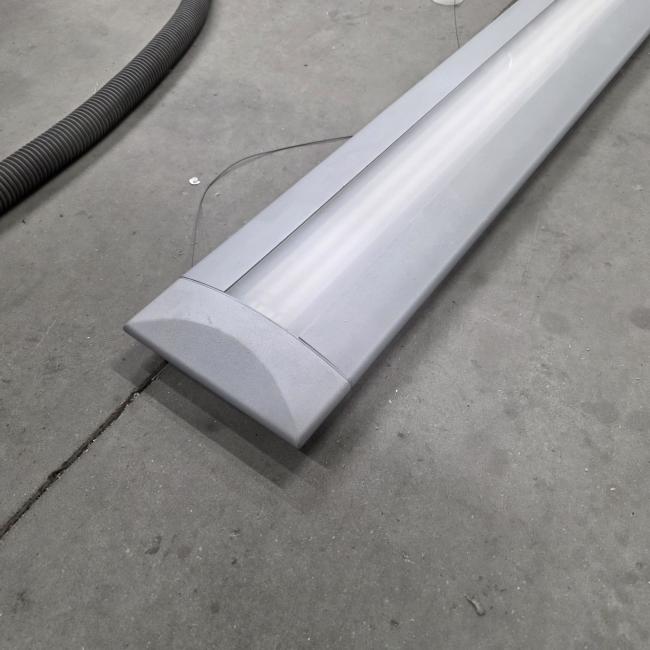  - lange 2-delige  hanglamp afm 2x130x20x5 cm  (3)