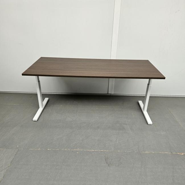  - 2026-03-06 12.02.29