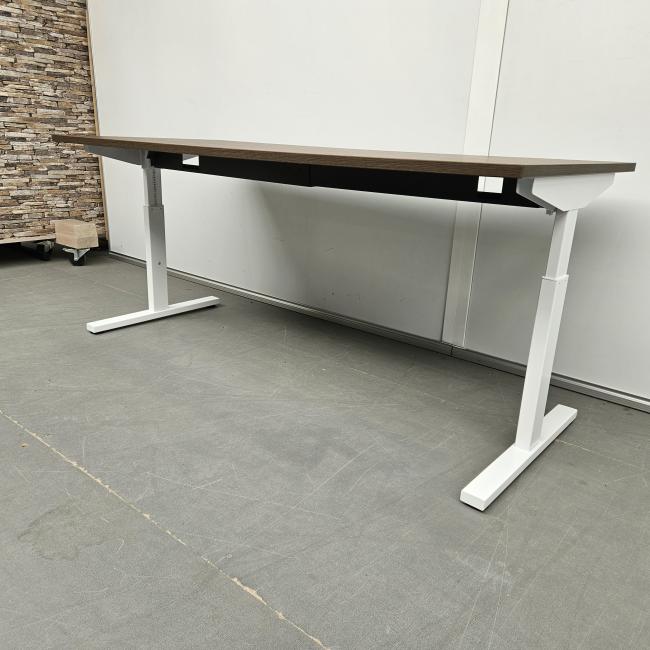  - 2026-03-06 12.02.38