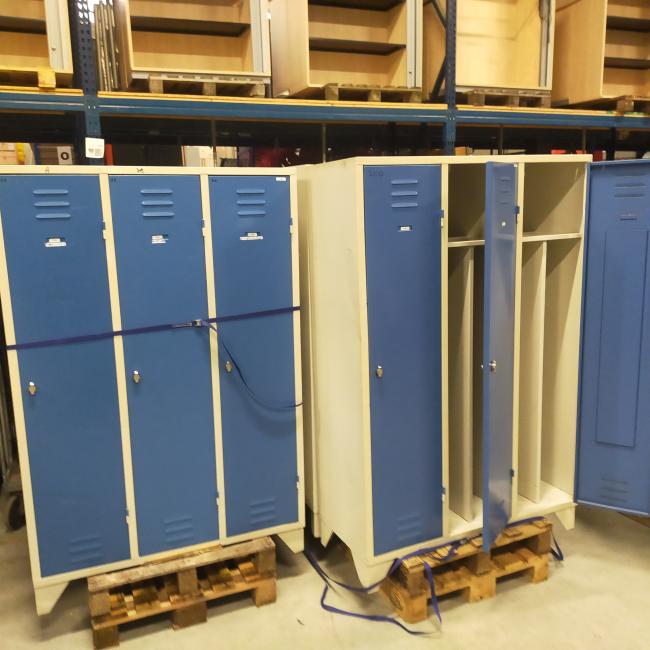  - LK869 12x 3-deurs extra brede deuren 185x120x50 cm 225,- per stuk ex (4)