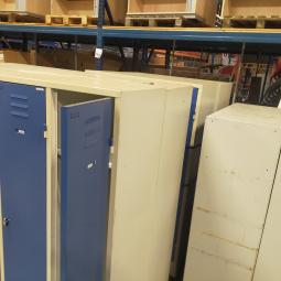  - LK869 12x 3-deurs extra brede deuren 185x120x50 cm 225,- per stuk ex (8)