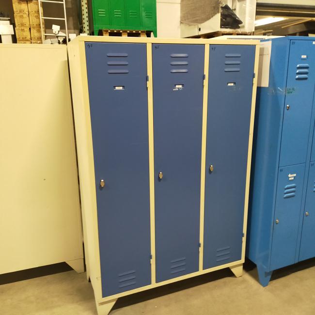  - LK869 12x 3-deurs extra brede deuren 185x120x50 cm 225,- per stuk ex (23)