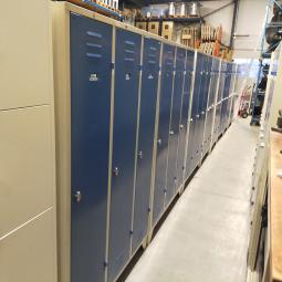  - LK869 12x 3-deurs extra brede deuren 185x120x50 cm 225,- per stuk ex (24)