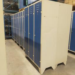  - LK869 12x 3-deurs extra brede deuren 185x120x50 cm 225,- per stuk ex (30)