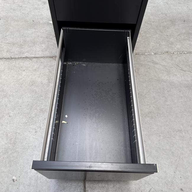  - 1x zwart 3 laden (5)