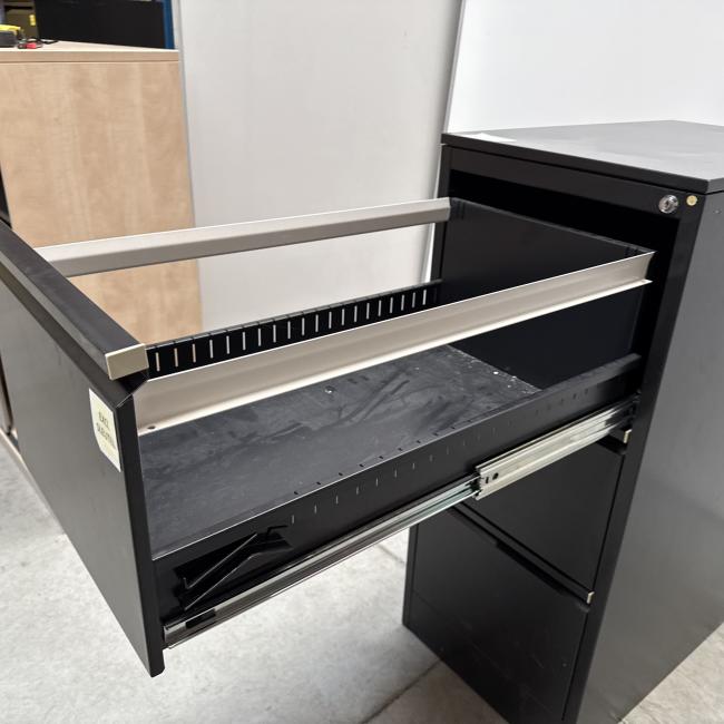  - 1x zwart 3 laden (10)