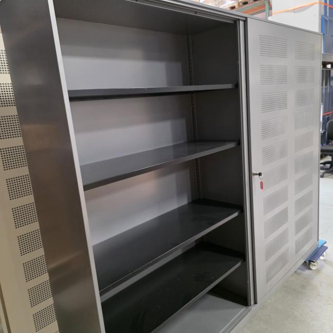  - akoestische schuifdeurkast 240x195x45 cm  (13)