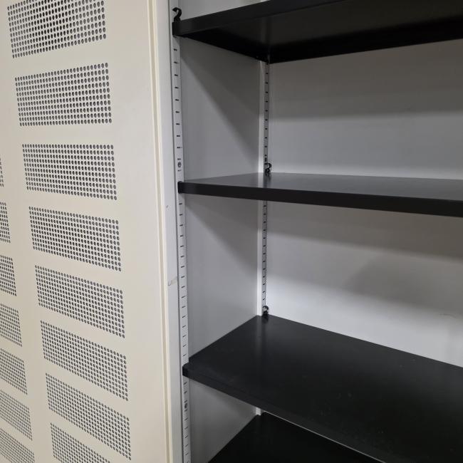  - akoestische schuifdeurkast 240x195x45 cm  (6)